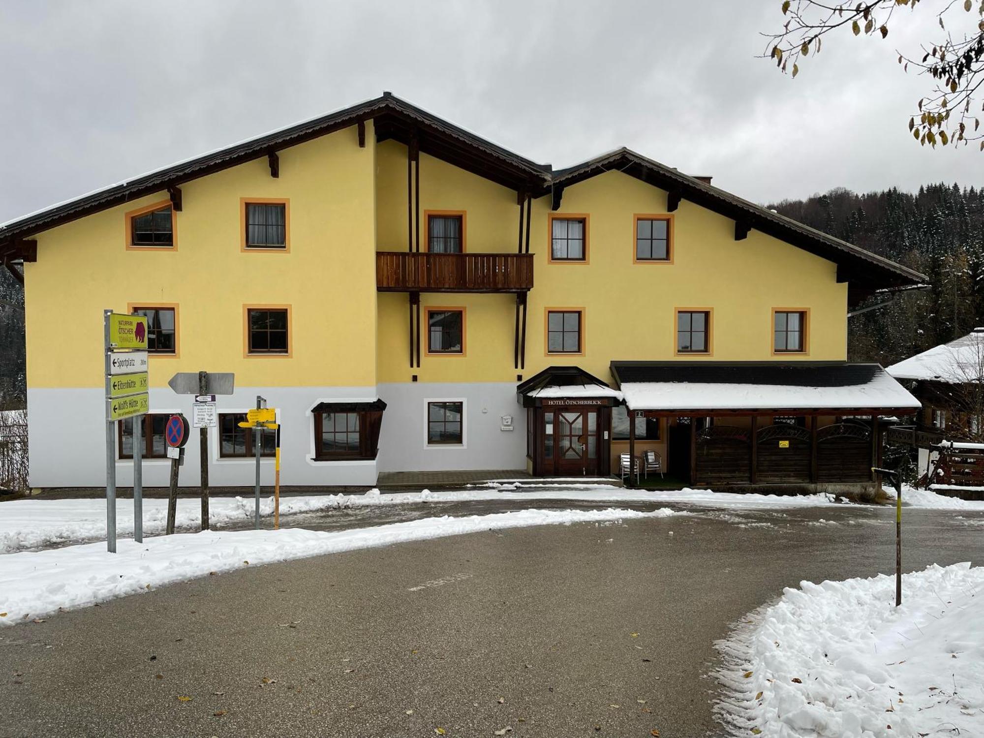Hotel Oetscherblick Lackenhof Exterior foto